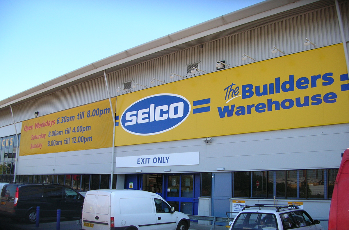 Selco The Builders Warehouse External Banner Signage